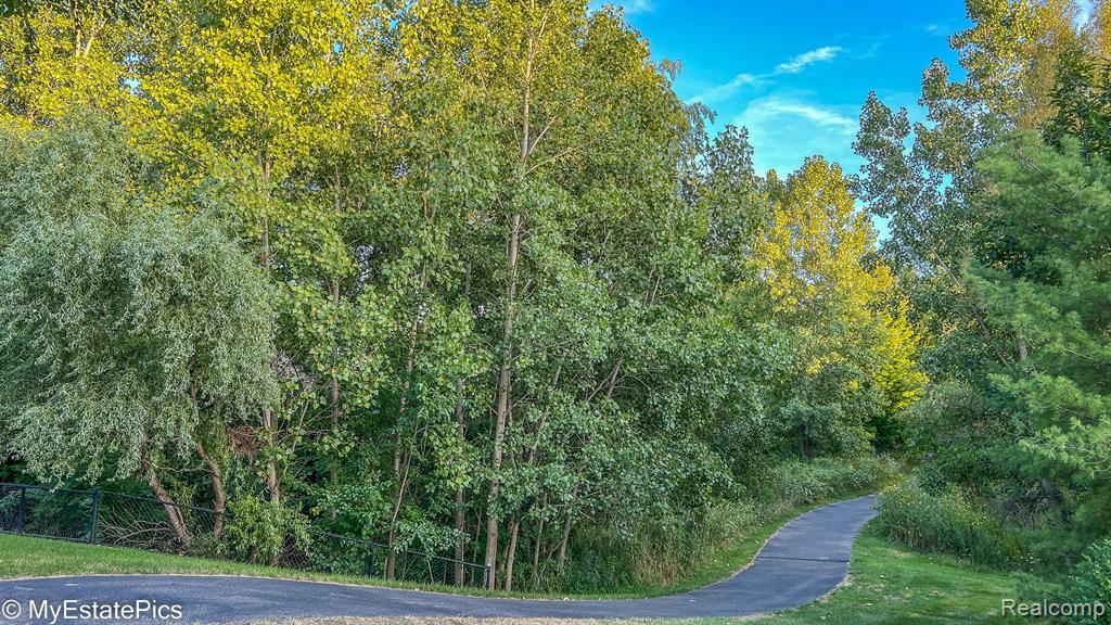 3526 Everett Drive Rochester Hills, MI 48307 - Photo 63 of 64