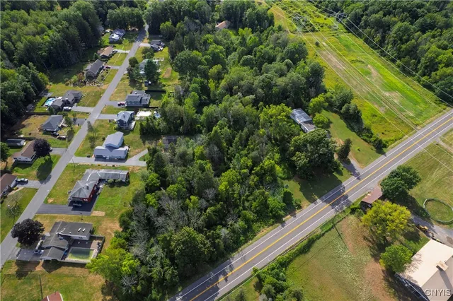 $59,000 | 60 1/2 Oswego Street, Baldwinsville, NY 13027