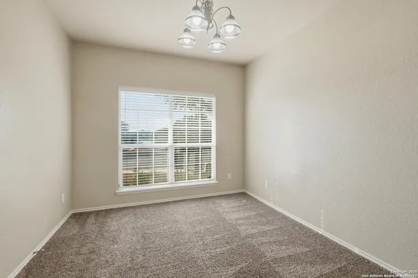 $1,750 | 11647 Zinnia, San Antonio, TX 78245