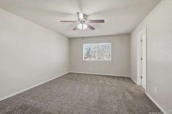 $1,750 | 11647 Zinnia, San Antonio, TX 78245