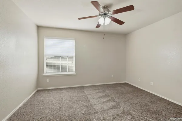 $1,750 | 11647 Zinnia, San Antonio, TX 78245