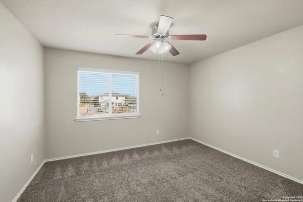 $1,750 | 11647 Zinnia, San Antonio, TX 78245