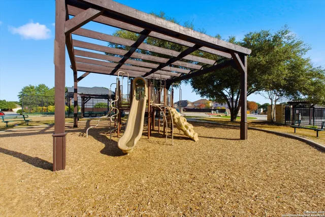 $2,150 | 11647 Zinnia, San Antonio, TX 78245