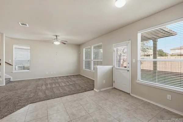 $1,750 | 11647 Zinnia, San Antonio, TX 78245