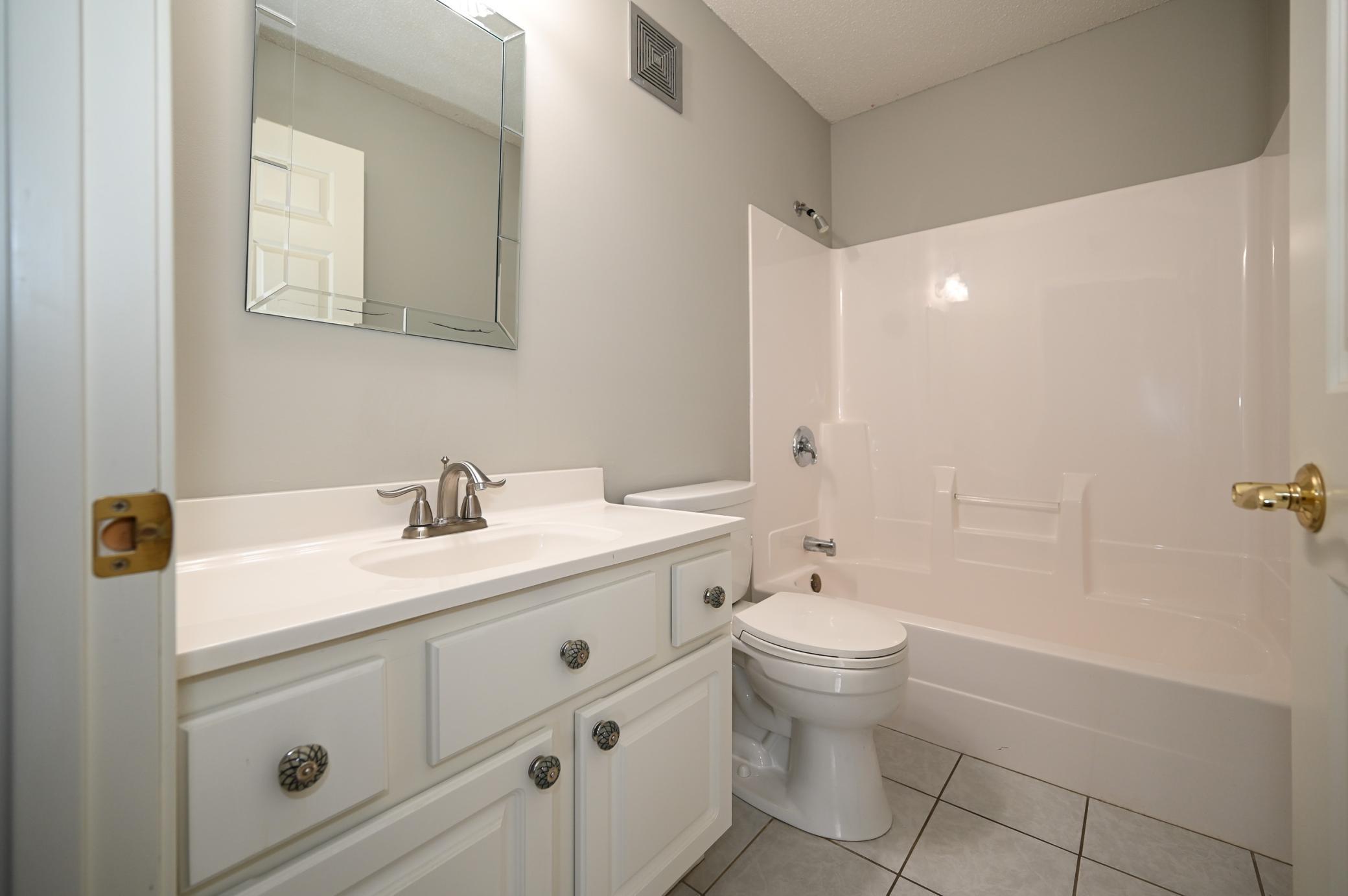 2010 11th Avenue Southeast, Unit C Rochester, MN 55904 - Photo 11 of 20