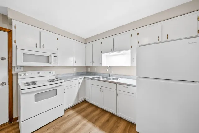 $895 | 432 Circle Drive, Unit A, Clarksville, TN 37043