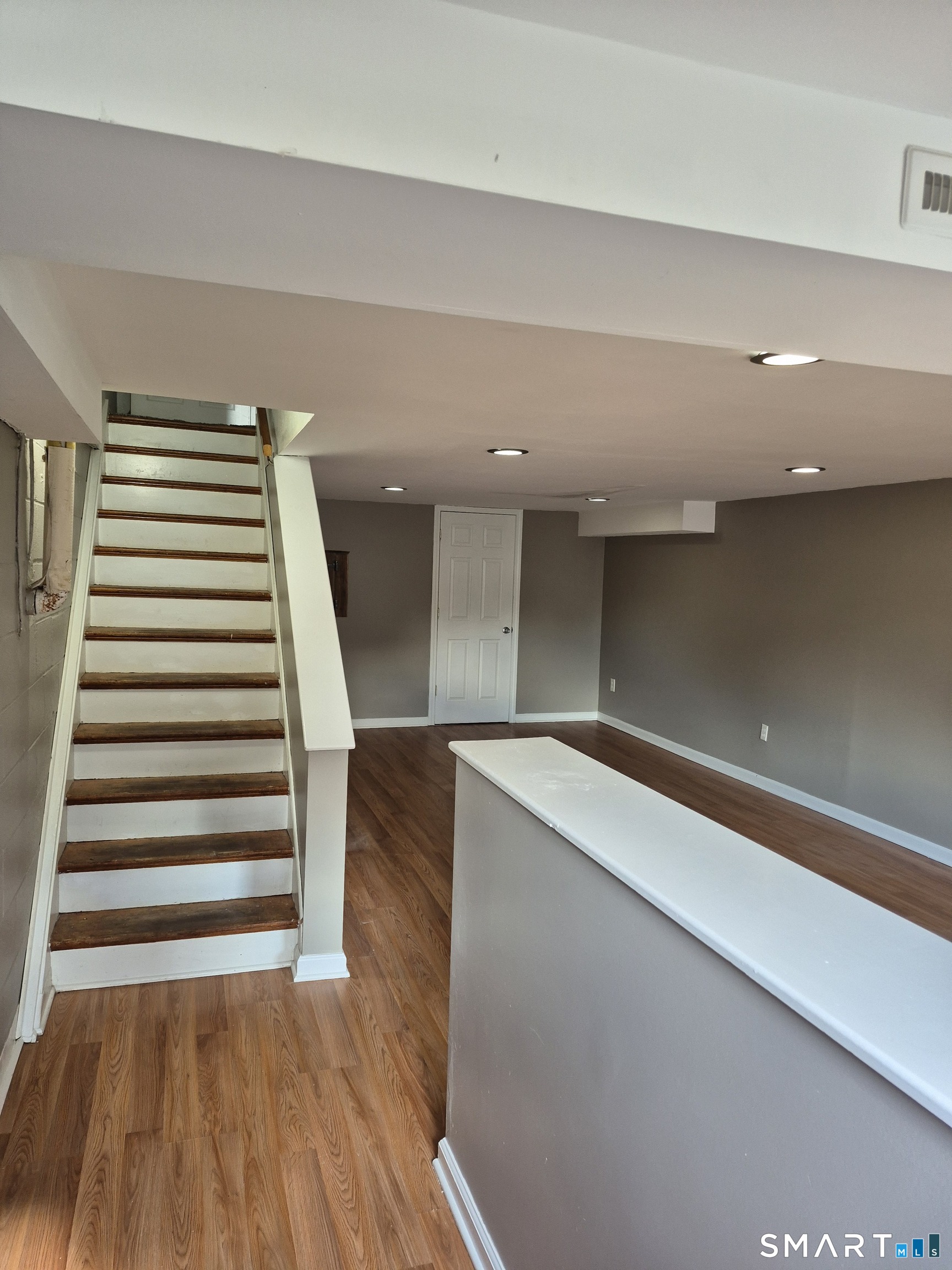 61 Terrace Gardens Wallingford, CT 06492 - Photo 2 of 2