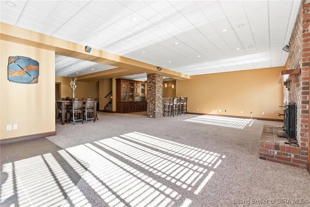 $985,000 | 8037 Cunningham Sarles Road, Borden, IN 47106