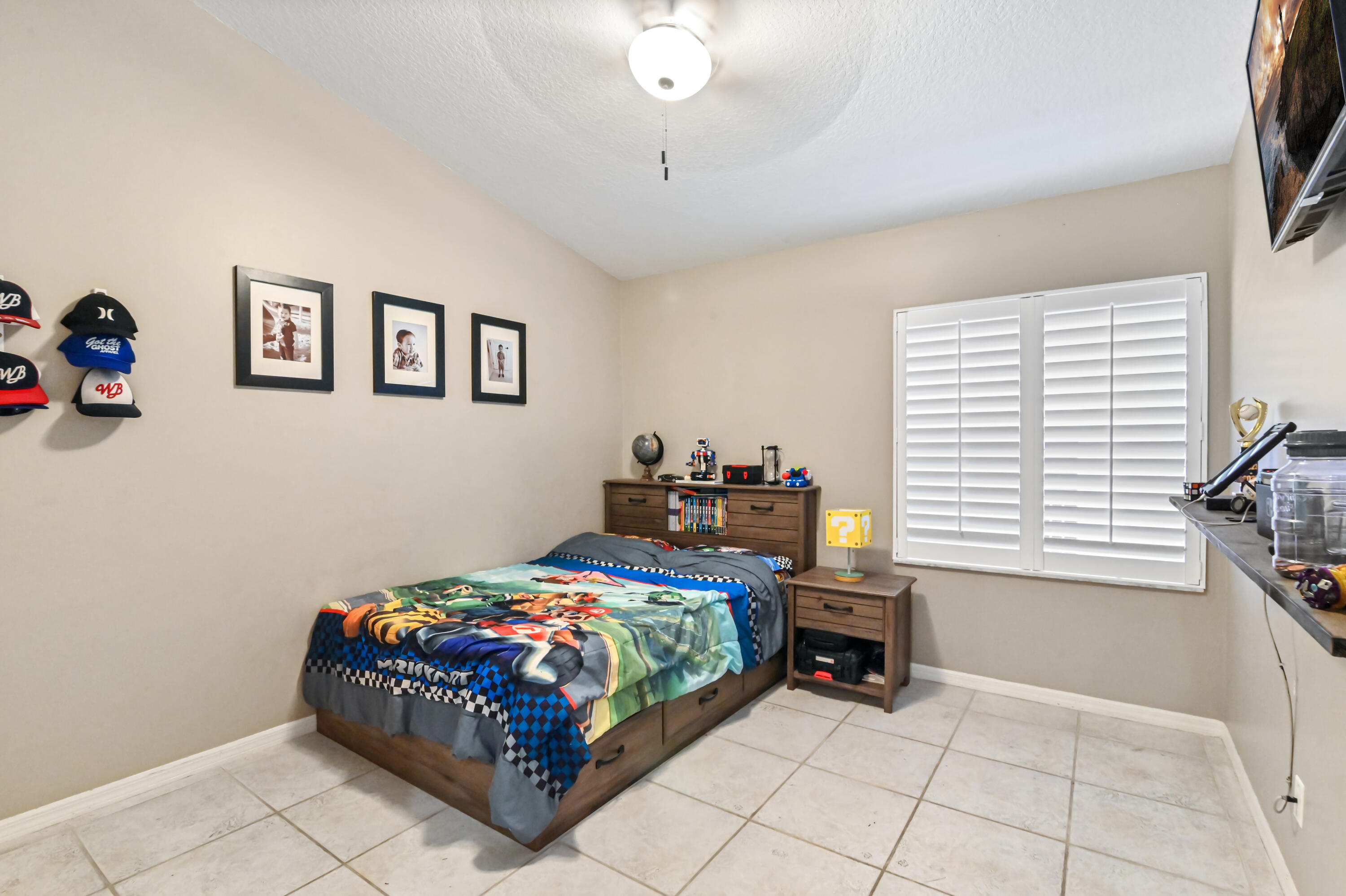 7226 Michigan Isle Road Lake Worth, FL 33467 - Photo 17 of 41 14 Bedroom 01