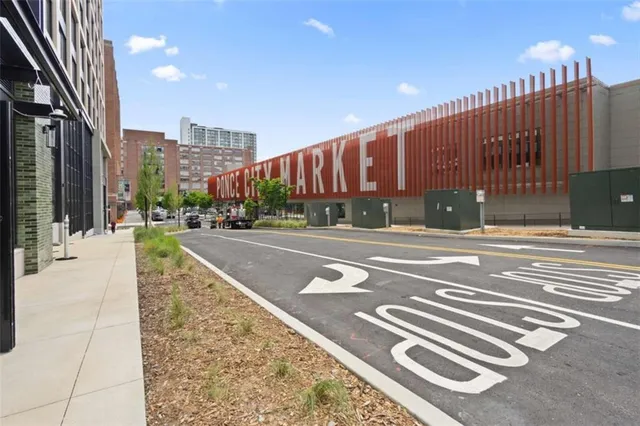 $894,900 | 660 Glen Iris Drive Northeast, Unit 206 & 109, Atlanta, GA 30308