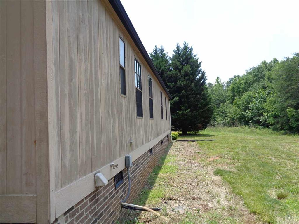 4195 Rabbit Crossing Lane Conover, NC 28613 - Photo 11 of 20 Gallery Image 11