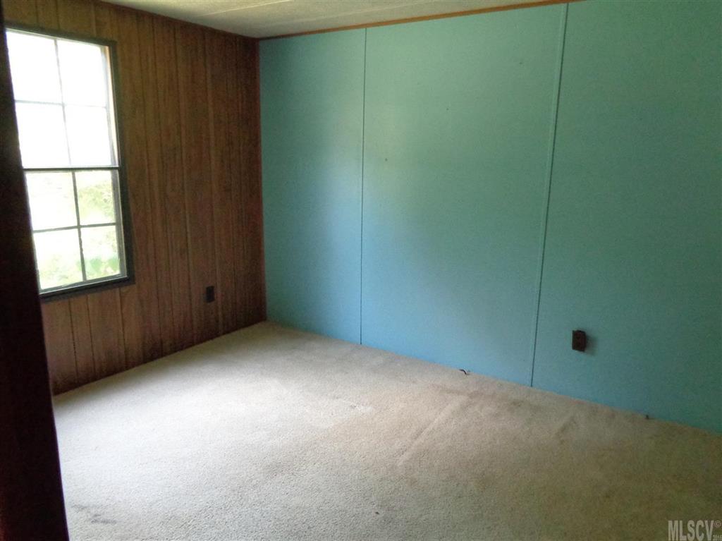 4195 Rabbit Crossing Lane Conover, NC 28613 - Photo 14 of 20 Gallery Image 14