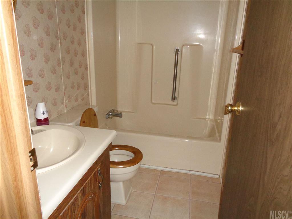 4195 Rabbit Crossing Lane Conover, NC 28613 - Photo 16 of 20 Gallery Image 16