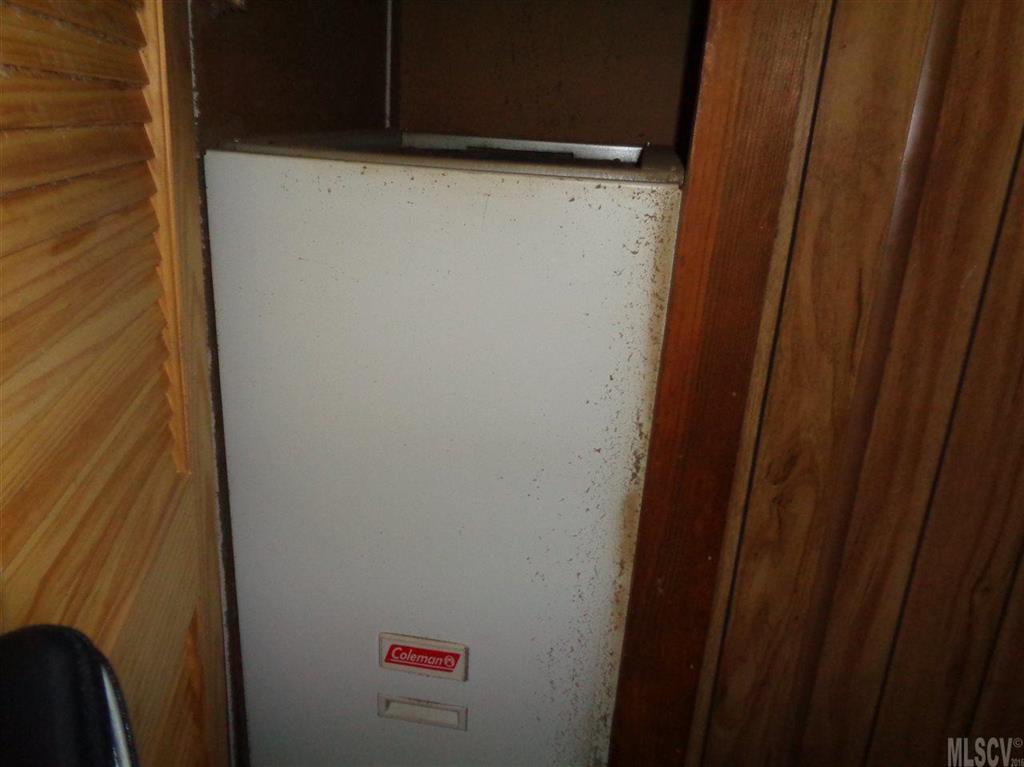 4195 Rabbit Crossing Lane Conover, NC 28613 - Photo 8 of 20 Gallery Image 8