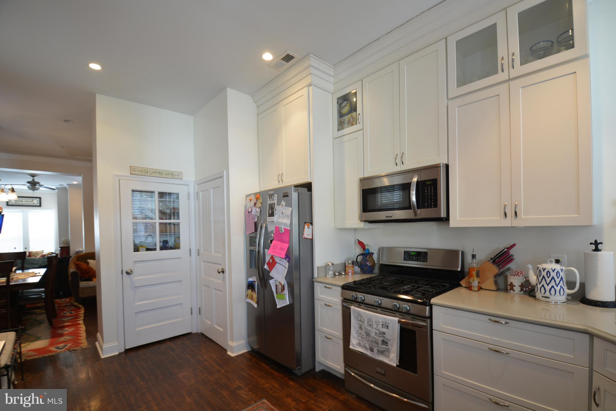 620 9th Street Northeast Washington, DC 20002 - Photo 3 of 24 Kitchen
