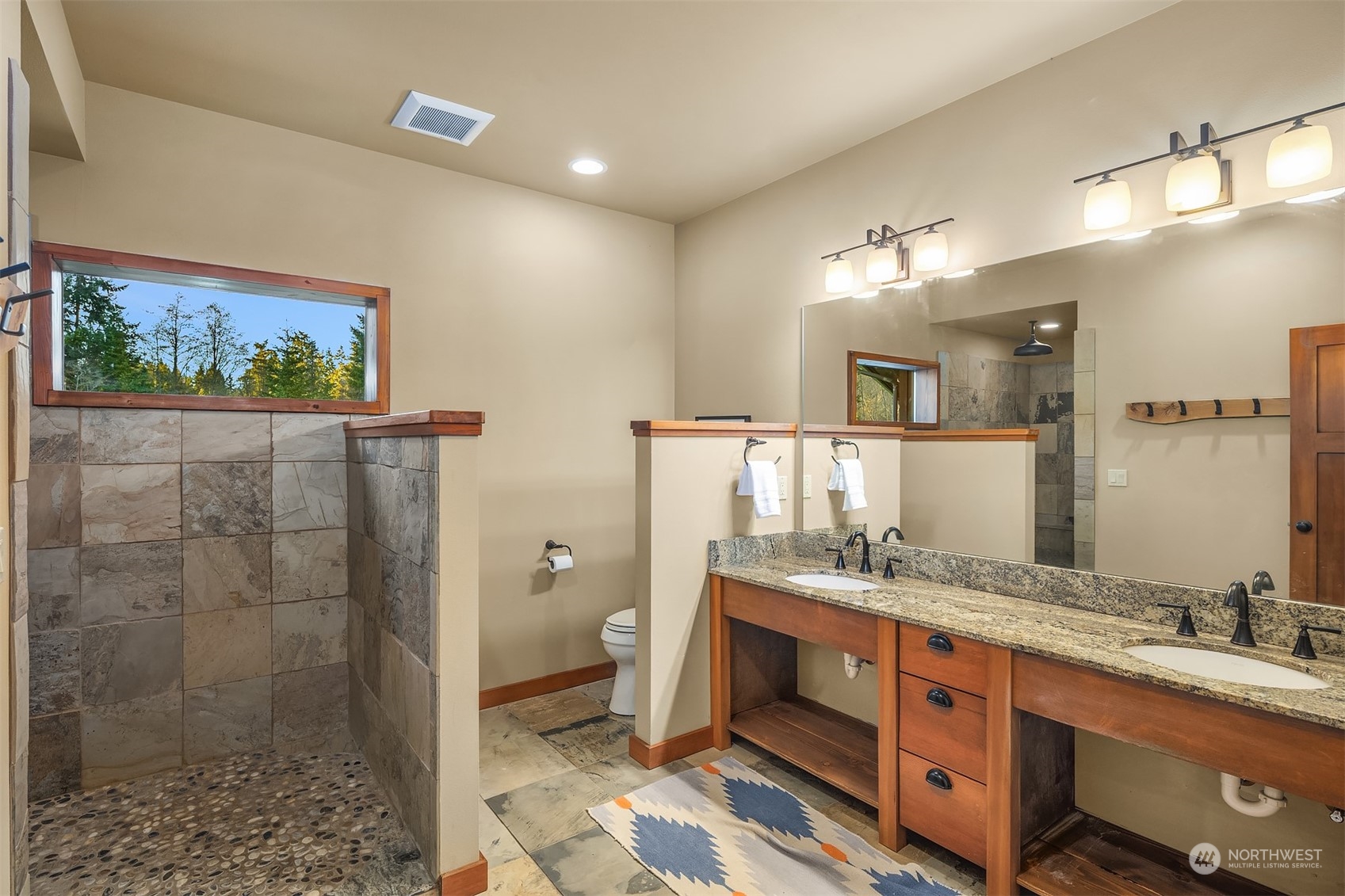 6571 Heggeness Road Clinton, WA 98236 - Photo 23 of 40 Gallery Image 23