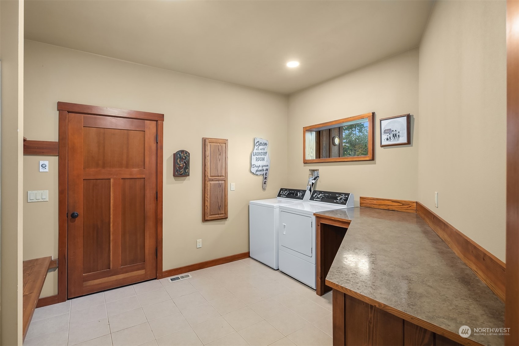 6571 Heggeness Road Clinton, WA 98236 - Photo 26 of 40 Gallery Image 26