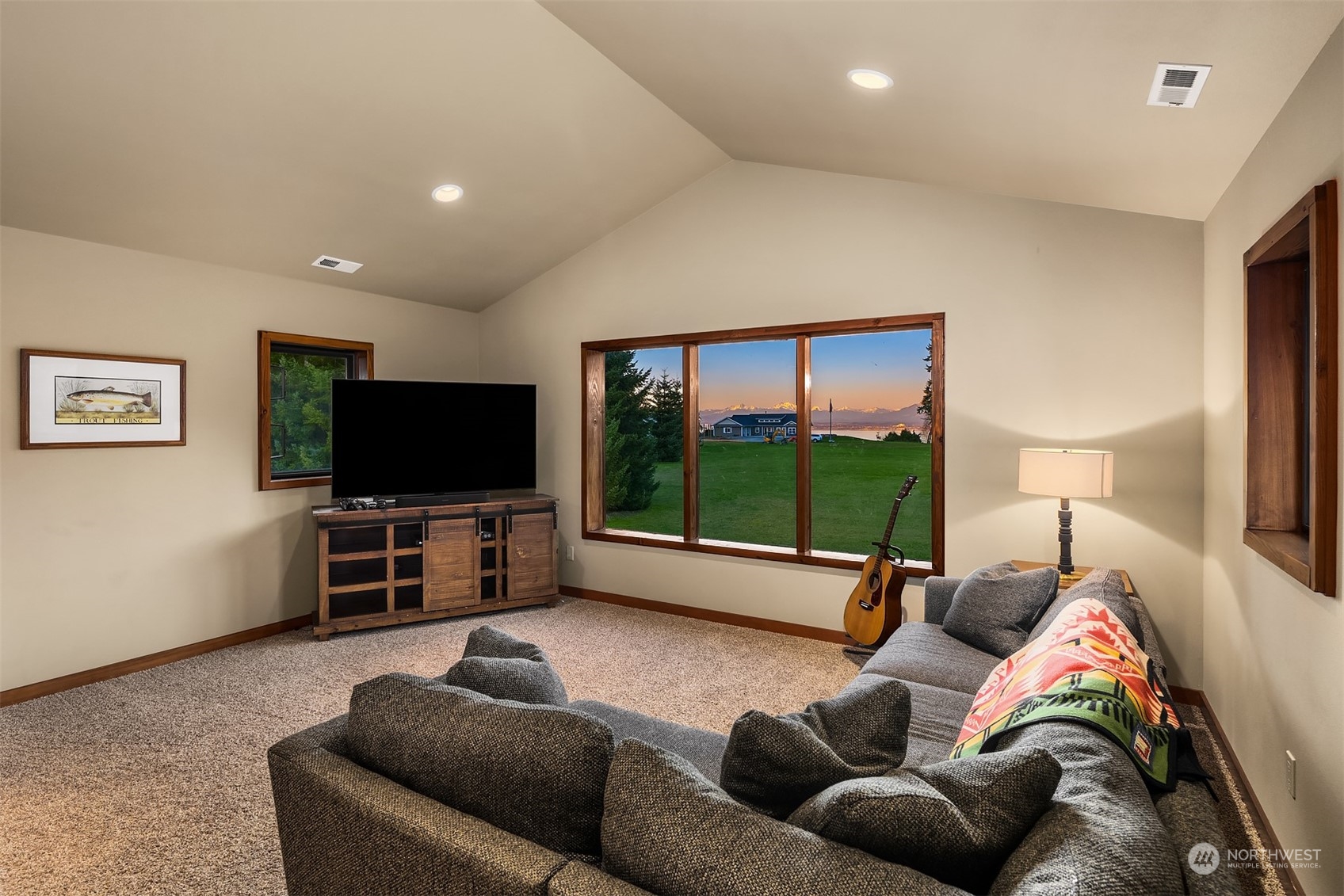 6571 Heggeness Road Clinton, WA 98236 - Photo 32 of 40 Gallery Image 32