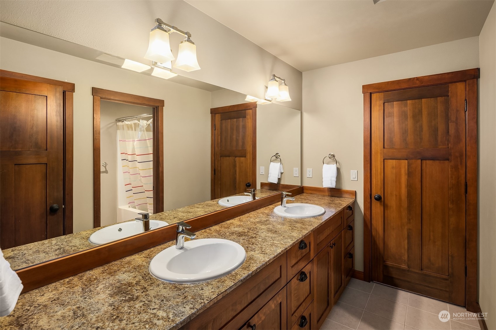 6571 Heggeness Road Clinton, WA 98236 - Photo 33 of 40 Gallery Image 33
