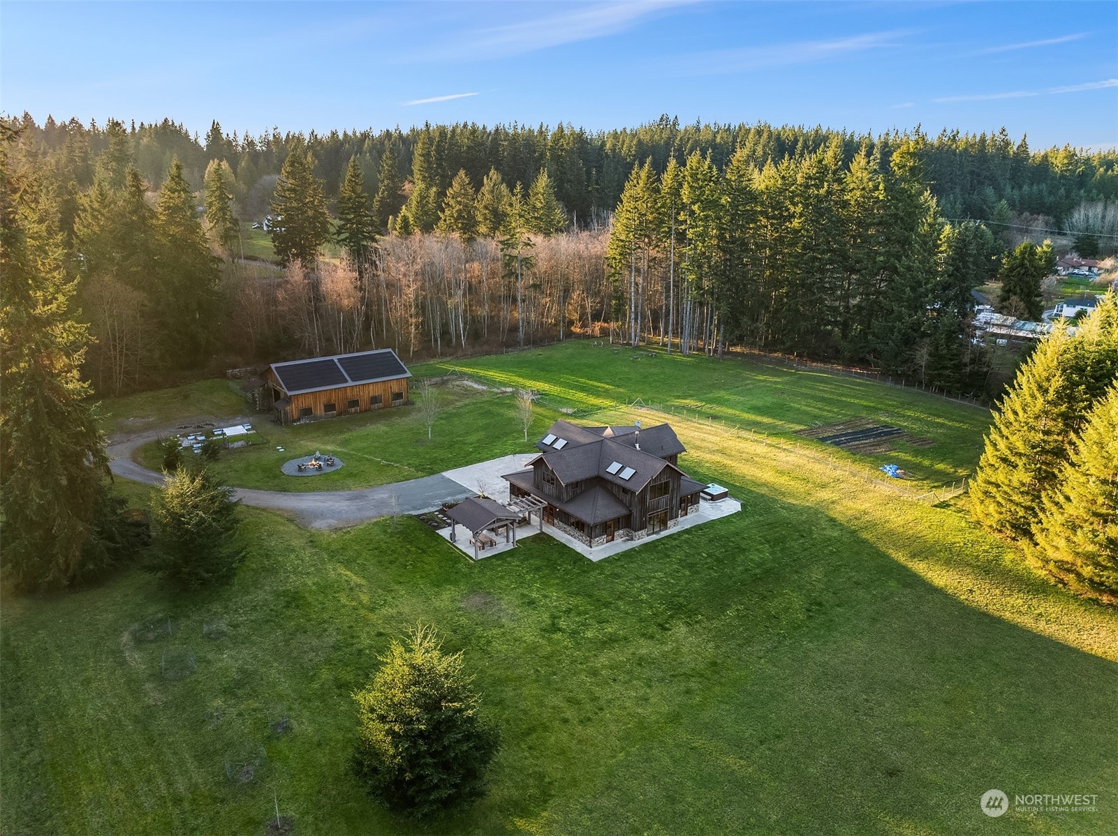 6571 Heggeness Road Clinton, WA 98236 - Photo 38 of 40 Gallery Image 38