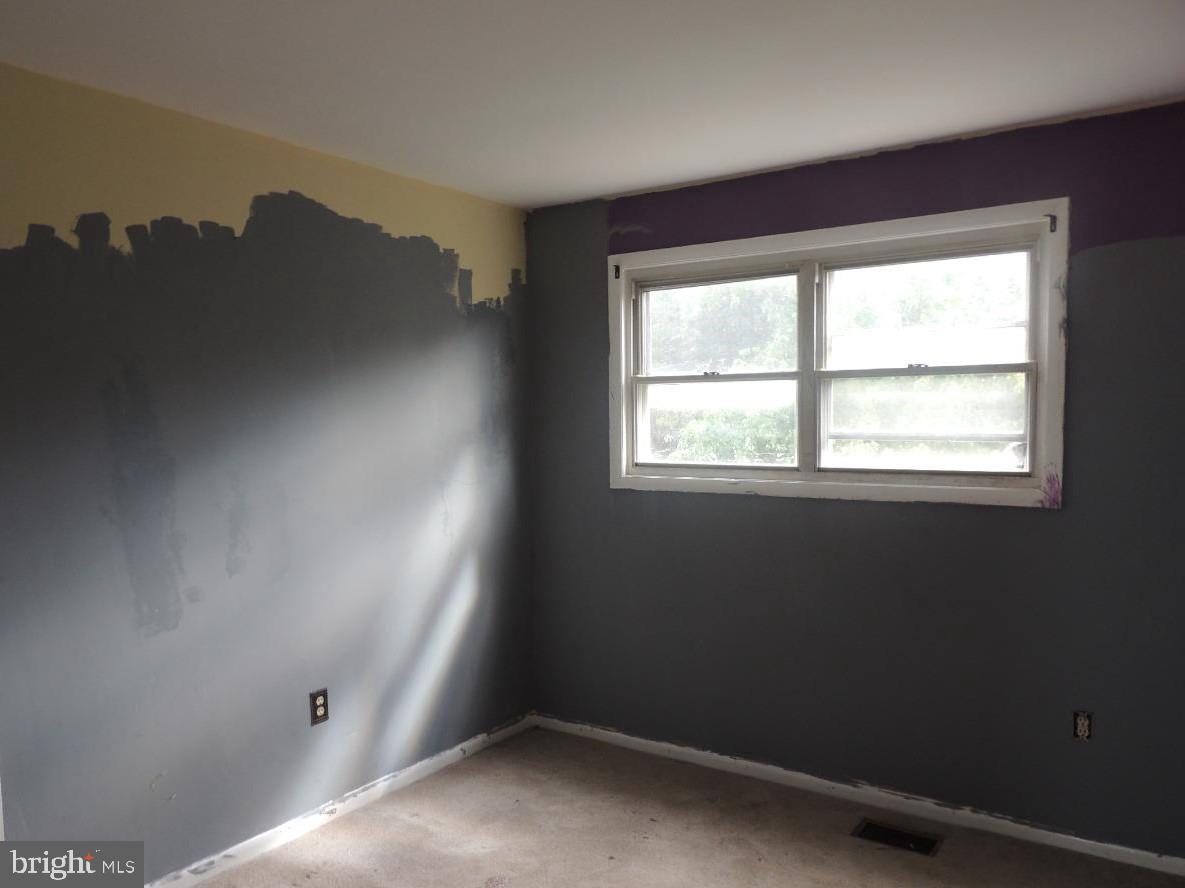 61 Timber Rock Road Gaithersburg, MD 20878 - Photo 12 of 15