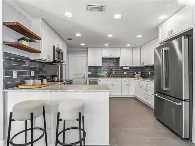 $775,000 | 2330 Hickory Lane, Orlando, FL 32803