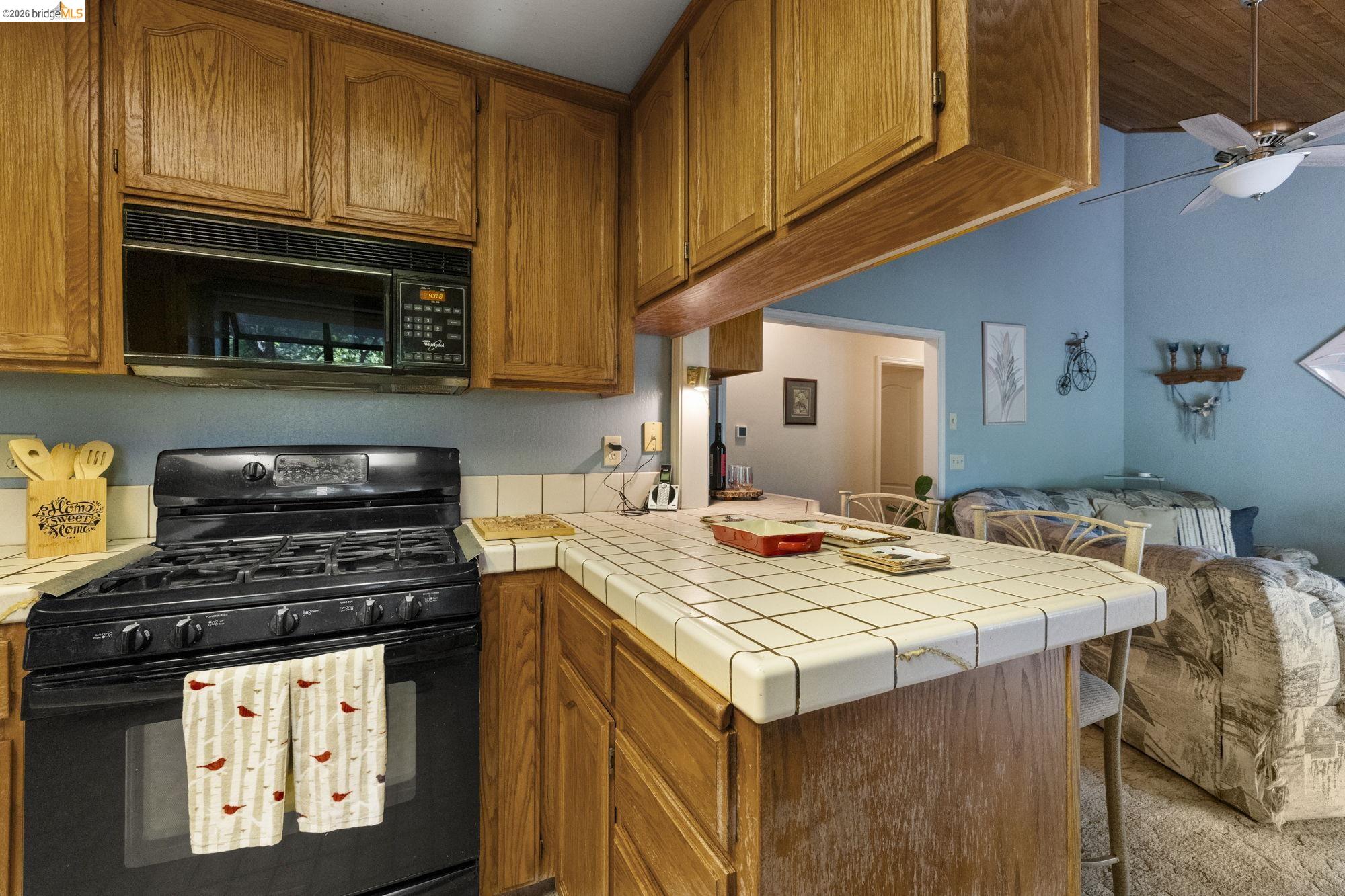 24043 Hitching Post Road Sonora, CA 95370 - Photo 12 of 33