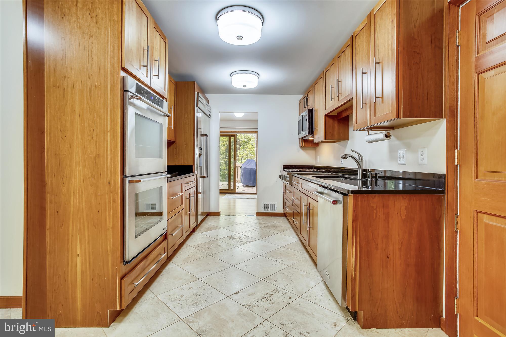 5629 Ravenel Lane Springfield, VA 22151 - Photo 21 of 74