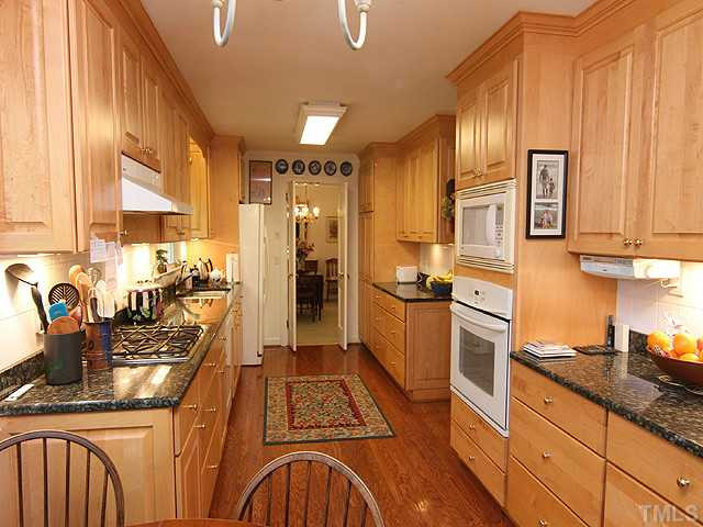 3412 Caldwell Drive Raleigh, NC 27607 - Photo 4 of 13 Photo 4