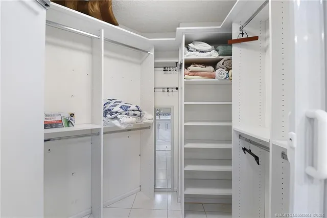 $3,300 | 9500 South Ocean Drive, Unit 307, Jensen Beach, FL 34957