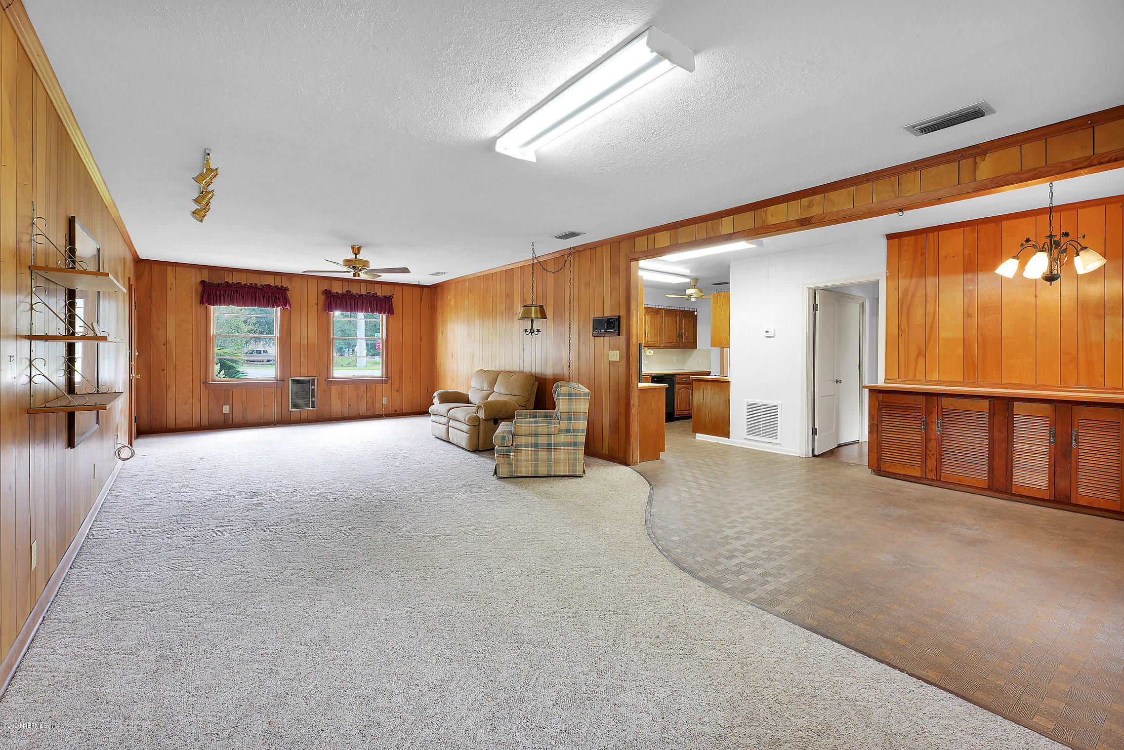 8300 Hogan Road Jacksonville, FL 32216 - Photo 17 of 61 Family Room