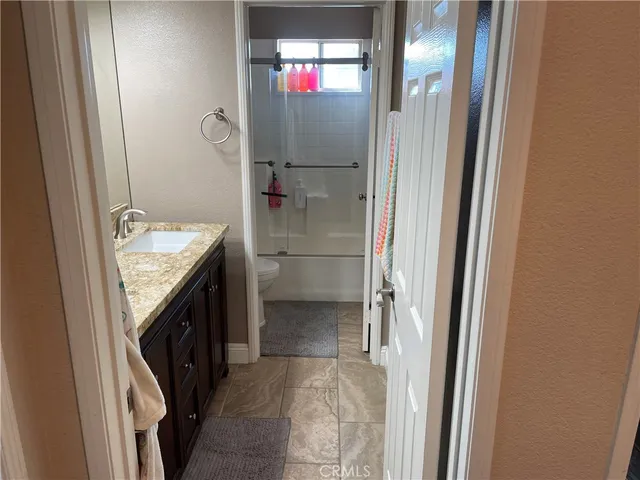 $960,000 | 2621 Grove Avenue, Corona, CA 92882