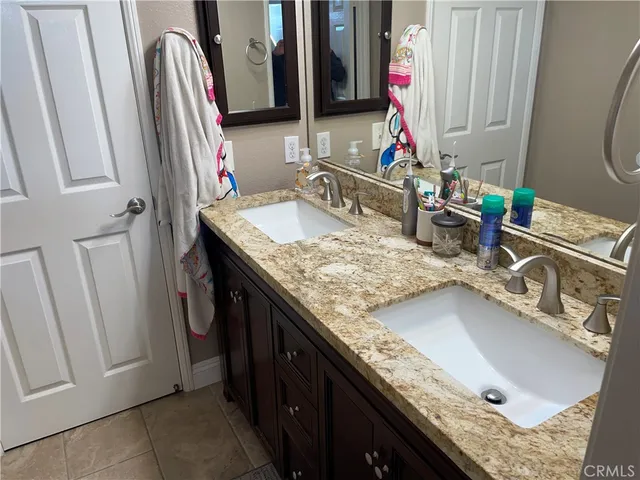 $960,000 | 2621 Grove Avenue, Corona, CA 92882