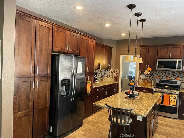 $960,000 | 2621 Grove Avenue, Corona, CA 92882