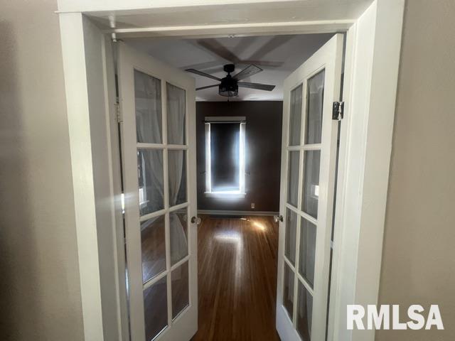 636 North 8th Avenue Canton, IL 61520 - Photo 12 of 33