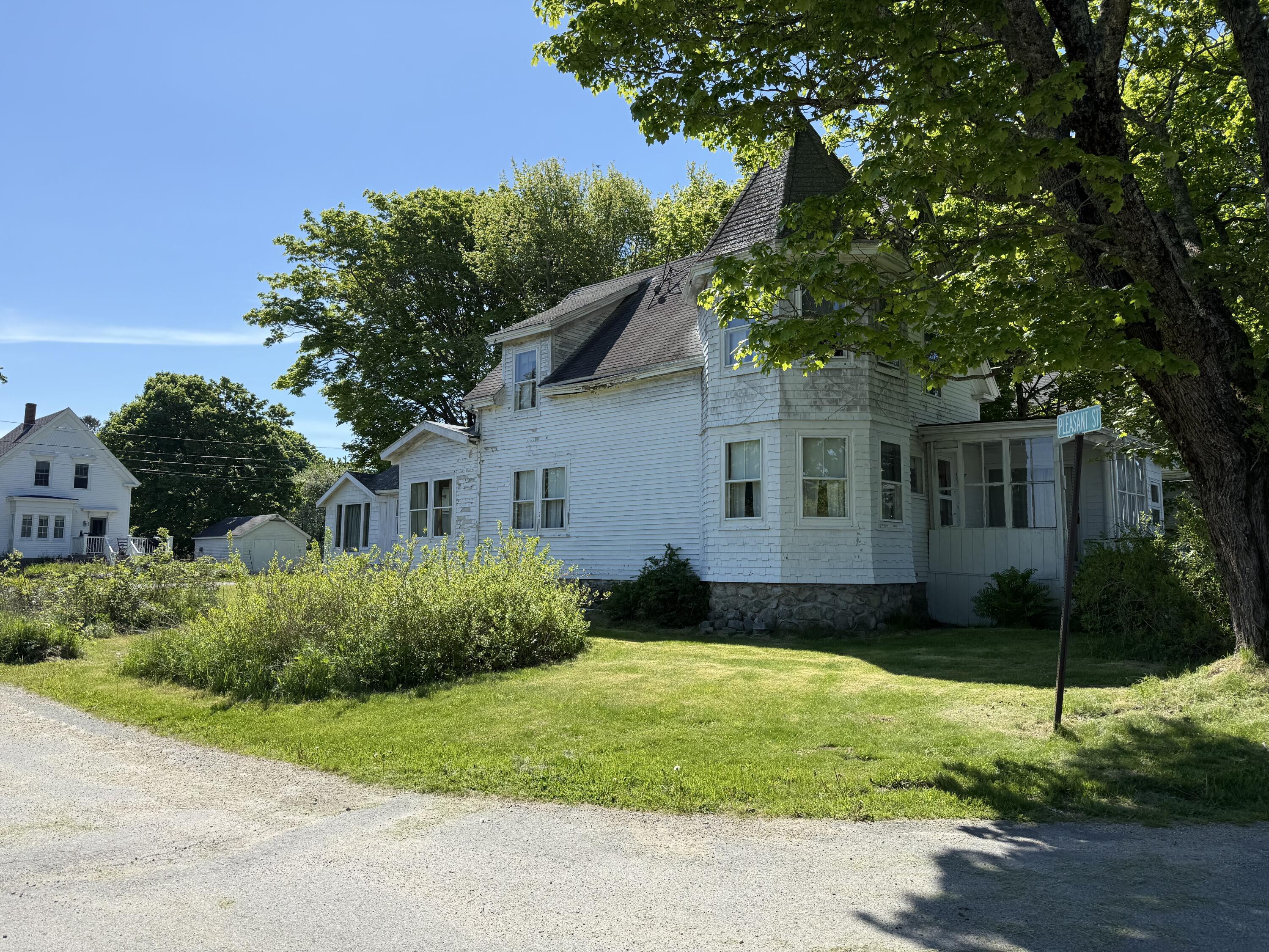 25 Pleasant Street Vinalhaven, ME 04863 - Photo 31 of 32 IMG_0710