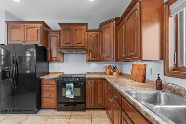 $549,900 | 3405 Hawk Ridge Trail, Green Bay, WI 54313