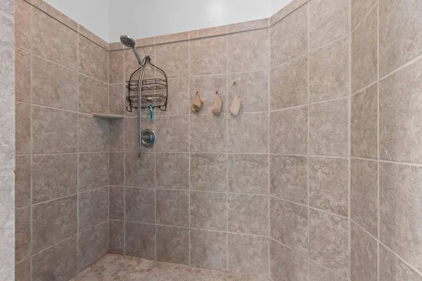 $549,900 | 3405 Hawk Ridge Trail, Green Bay, WI 54313