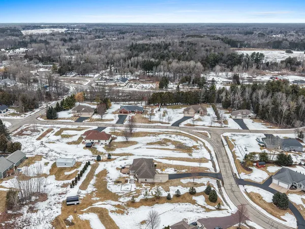 $549,900 | 3405 Hawk Ridge Trail, Green Bay, WI 54313