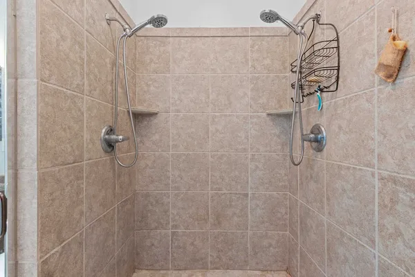 $549,900 | 3405 Hawk Ridge Trail, Green Bay, WI 54313