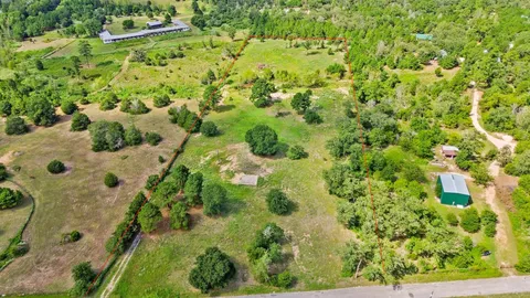 $299,900 | 147 Pine Valley Drive, Paige, TX 78659