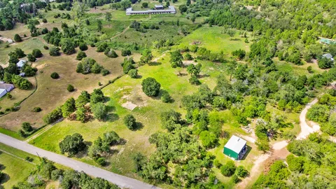 $299,900 | 147 Pine Valley Drive, Paige, TX 78659