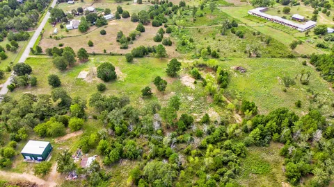 $299,900 | 147 Pine Valley Drive, Paige, TX 78659