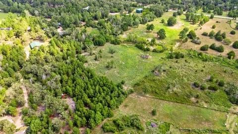 $299,900 | 147 Pine Valley Drive, Paige, TX 78659