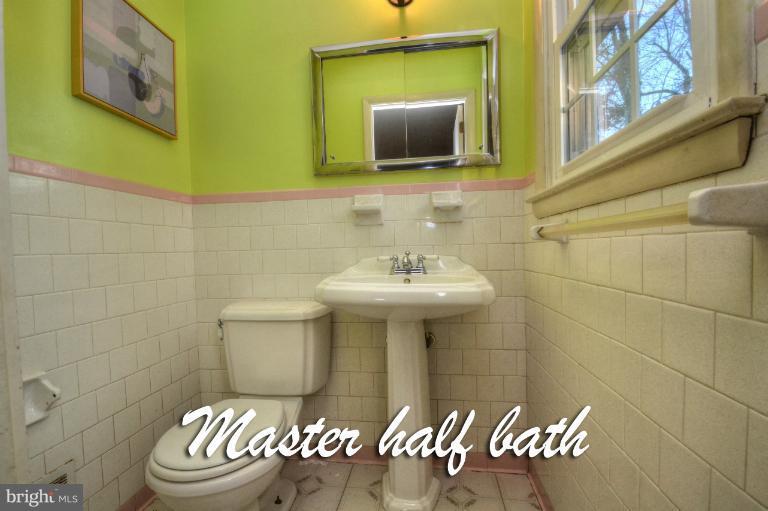 19 Colonial Road Bel Air, MD 21014 - Photo 19 of 30 Bath (Master)