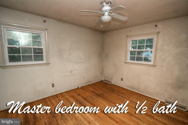 19 Colonial Road Bel Air, MD 21014 - Photo 25 of 30 Bedroom (Master)