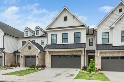 $365,000 | 109 Periwinkle Place, Clayton, NC 27527