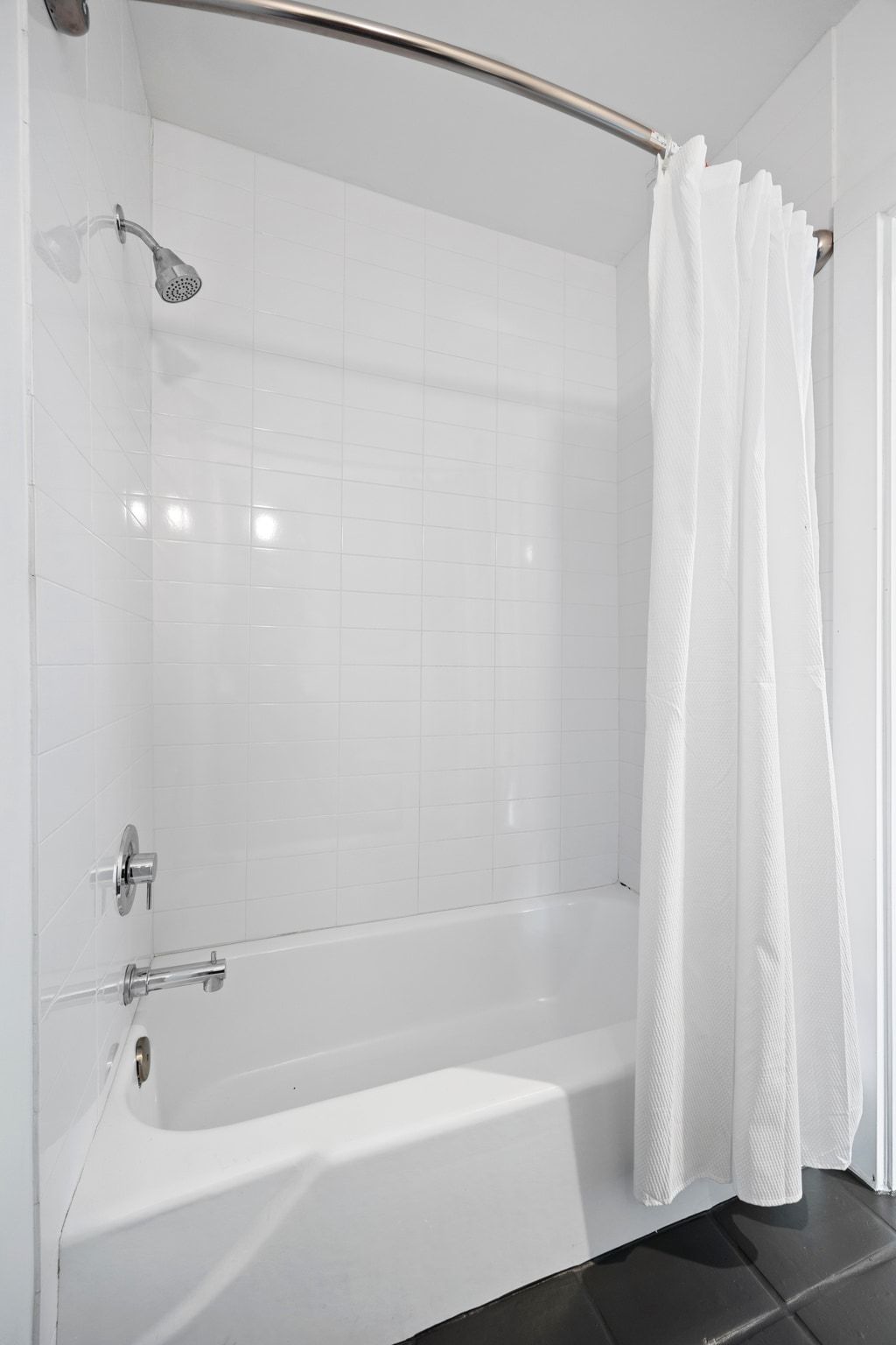 1200 Enfield Road, Unit 205 Austin, TX 78703 - Photo 10 of 20 a close view of a bathtub in bathroom
