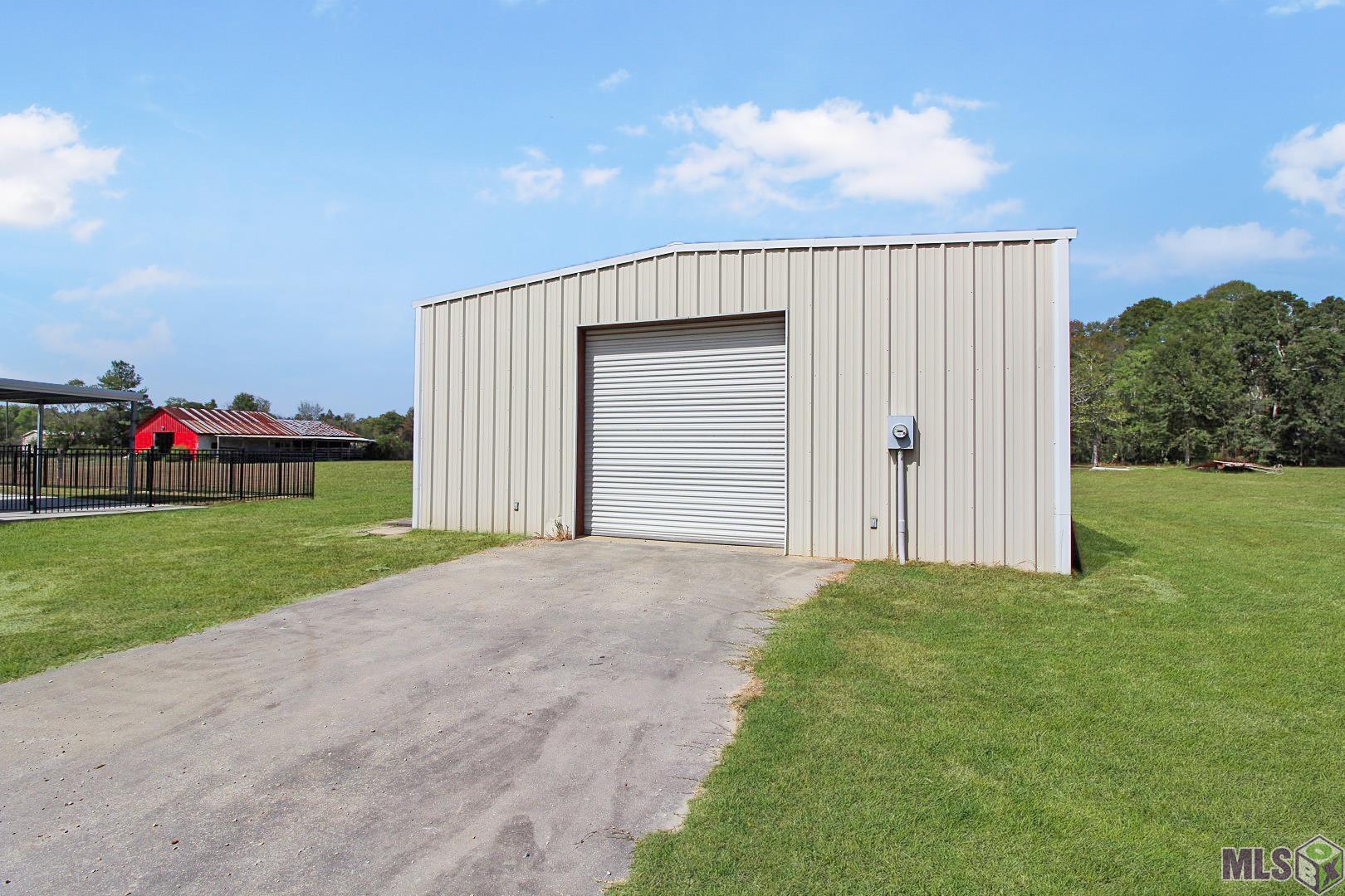 10219 Arnold Road Denham Springs, LA 70726 - Photo 9 of 22 Gallery Image 9