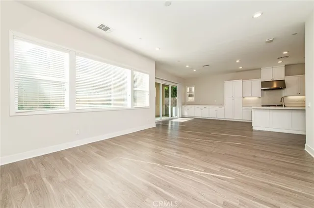 $5,600 | 631 Cardona, Lake Forest, CA 92630